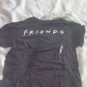 Friends Fan T-shirt. (M)